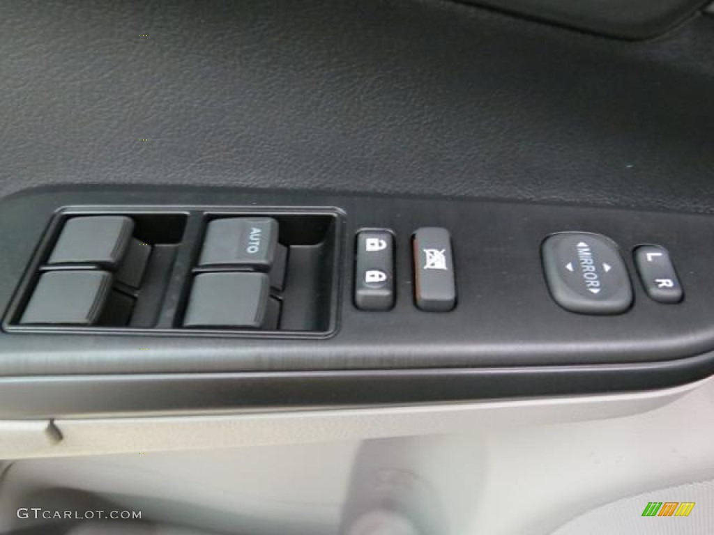 2013 Camry LE - Magnetic Gray Metallic / Ash photo #10