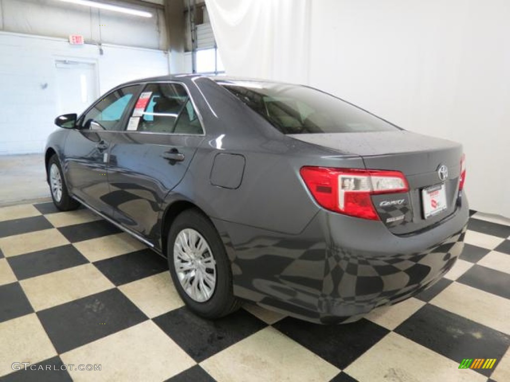 2013 Camry LE - Magnetic Gray Metallic / Ash photo #19