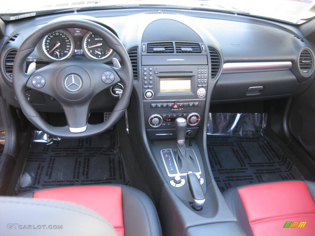 2009 Mercedes-Benz SLK 55 AMG Roadster Black/Red Dashboard Photo #78045896