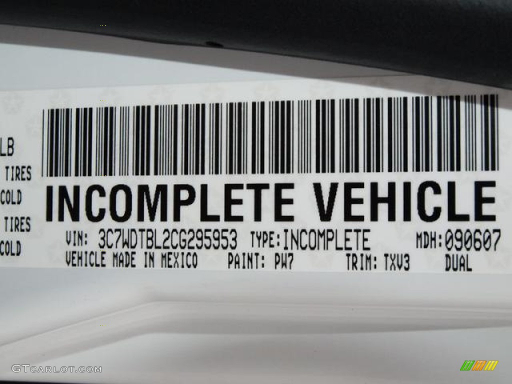 2012 Dodge Ram 3500 HD ST Regular Cab 4x4 Dually Chassis Color Code Photos