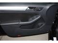 Black Uni - Jetta SE Sedan Photo No. 12