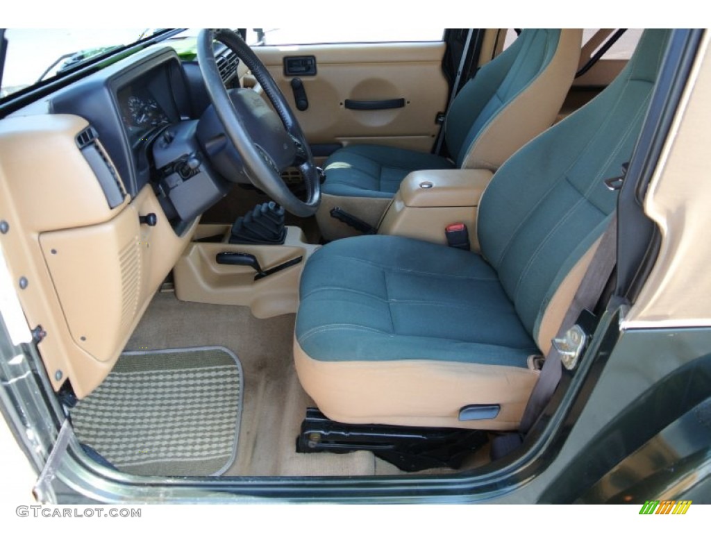 Green/Khaki Interior 1998 Jeep Wrangler Sahara 4x4 Photo #78049603