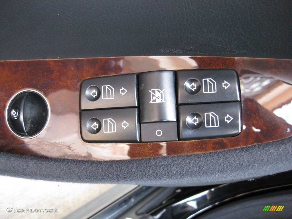 2006 Mercedes-Benz S 500 Sedan Controls Photo #78054798