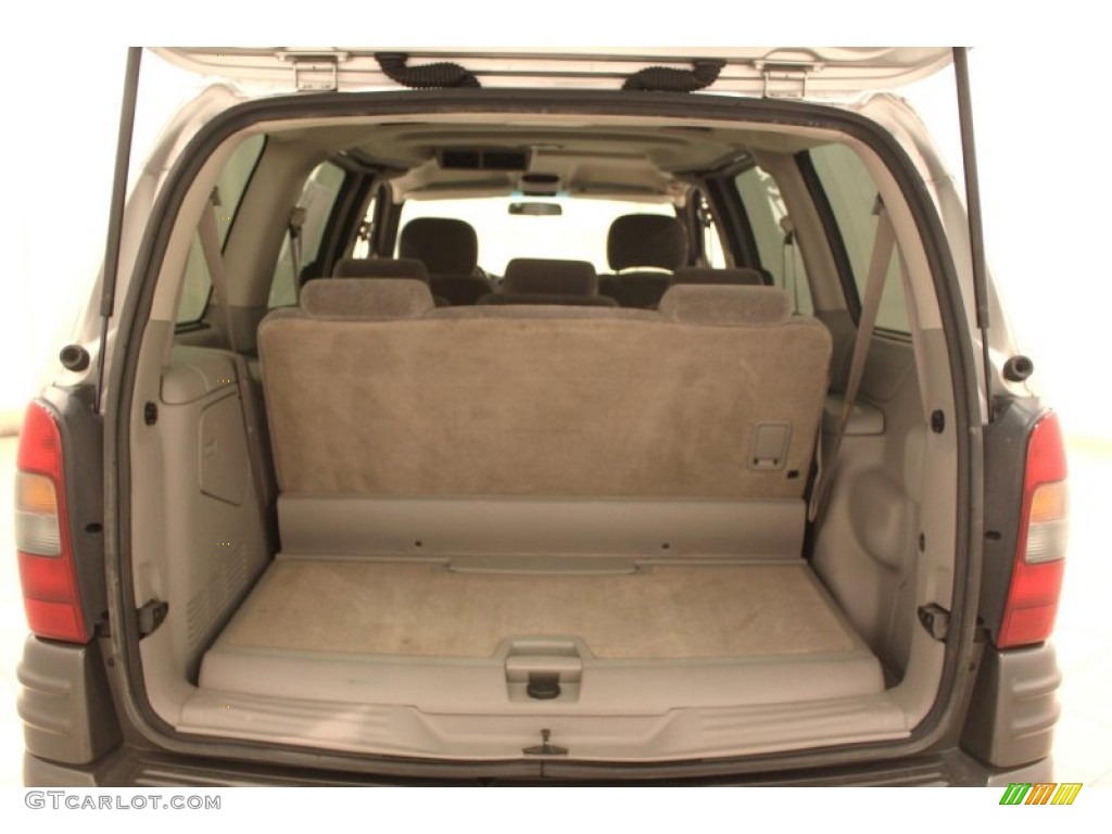 2003 Pontiac Montana Standard Montana Model Trunk Photo #78054969