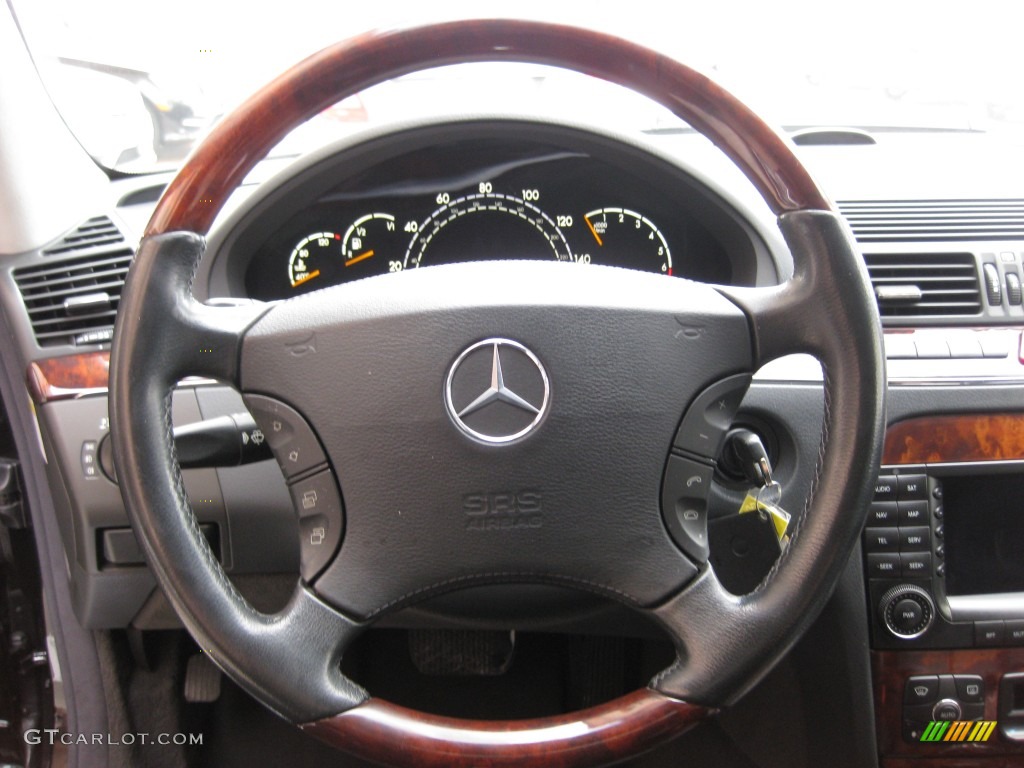 2006 Mercedes-Benz S 500 Sedan Steering Wheel Photos