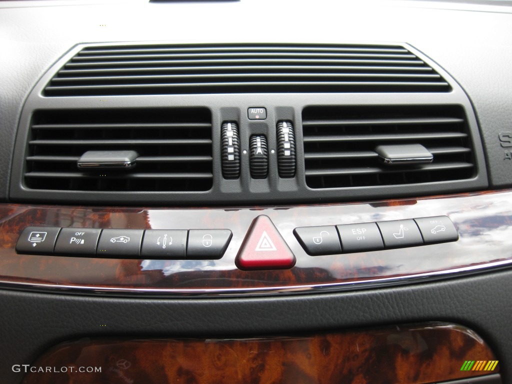 2006 Mercedes-Benz S 500 Sedan Controls Photo #78055560