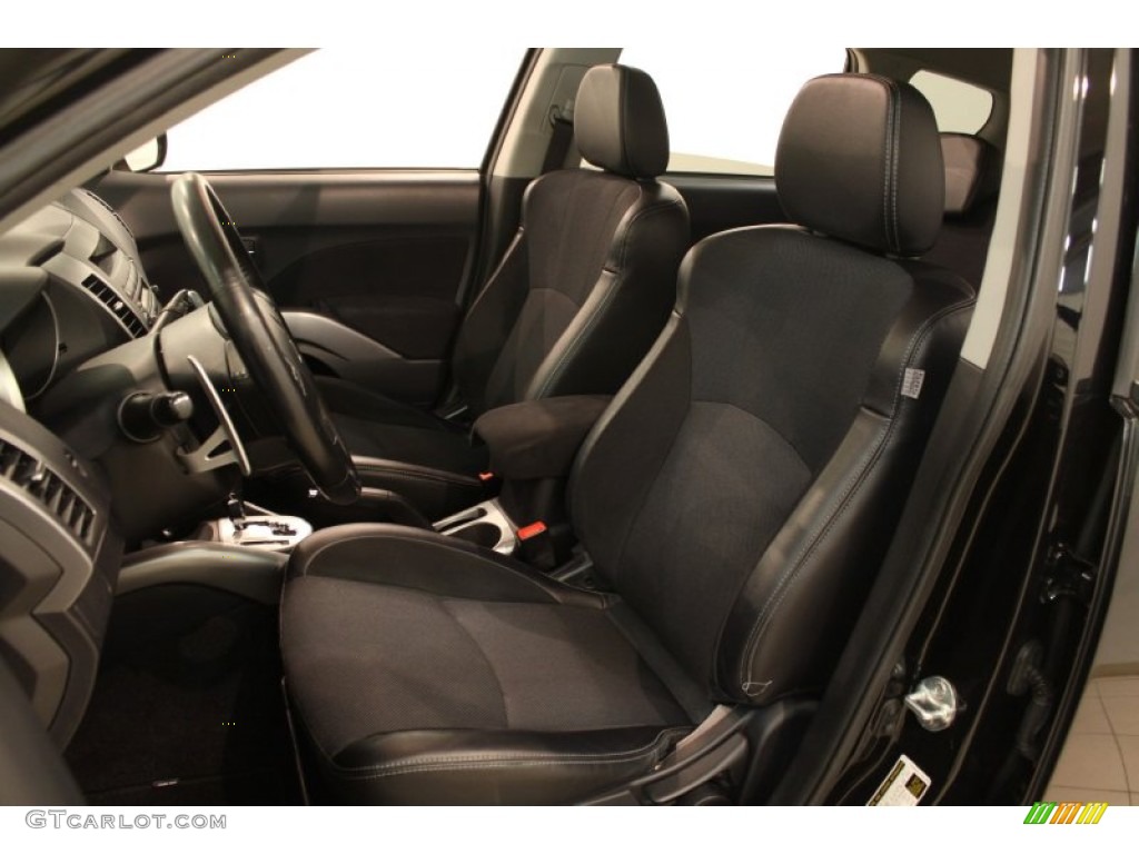 2009 Mitsubishi Outlander SE 4WD Front Seat Photos