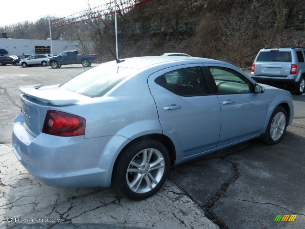 2013 Avenger SXT V6 - Crystal Blue Pearl / Black photo #5