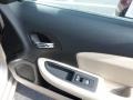 Cashmere Pearl - 200 Limited Sedan Photo No. 6