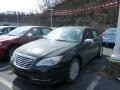 Black - 200 Limited Sedan Photo No. 1