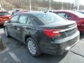 Black - 200 Limited Sedan Photo No. 2