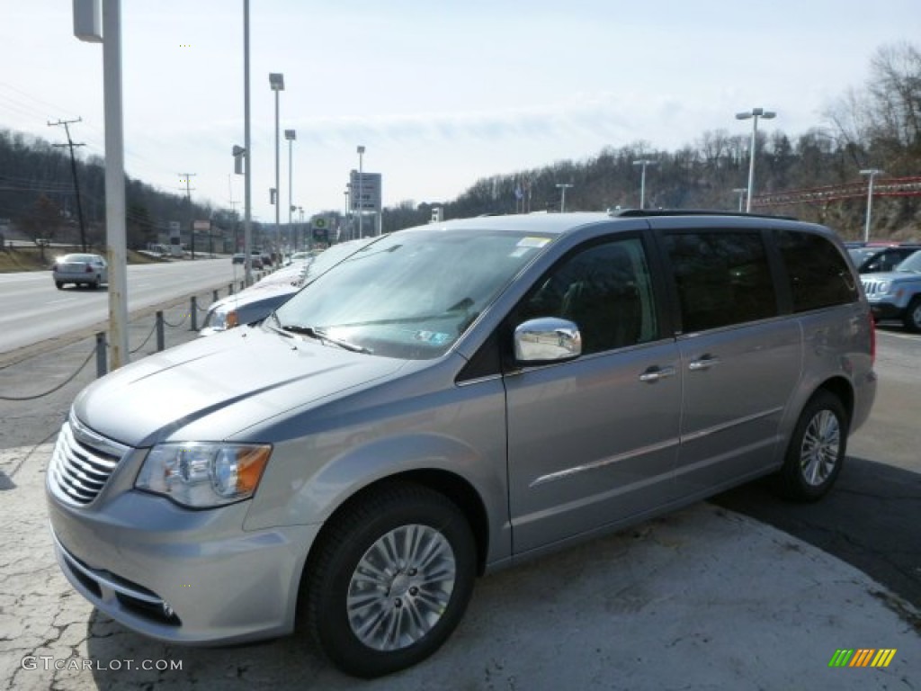 2013 Town & Country Touring - L - Billet Silver Metallic / Black/Light Graystone photo #1