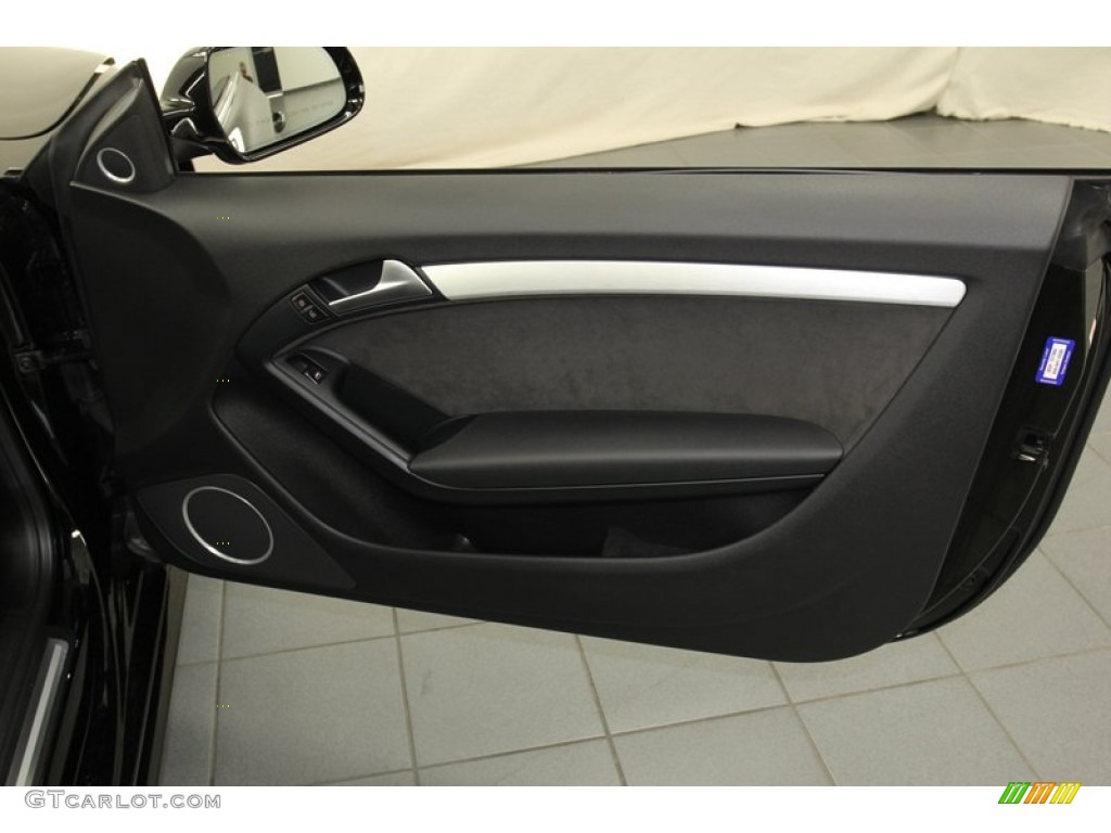 2011 Audi A5 2.0T quattro Coupe Black Door Panel Photo #78061578