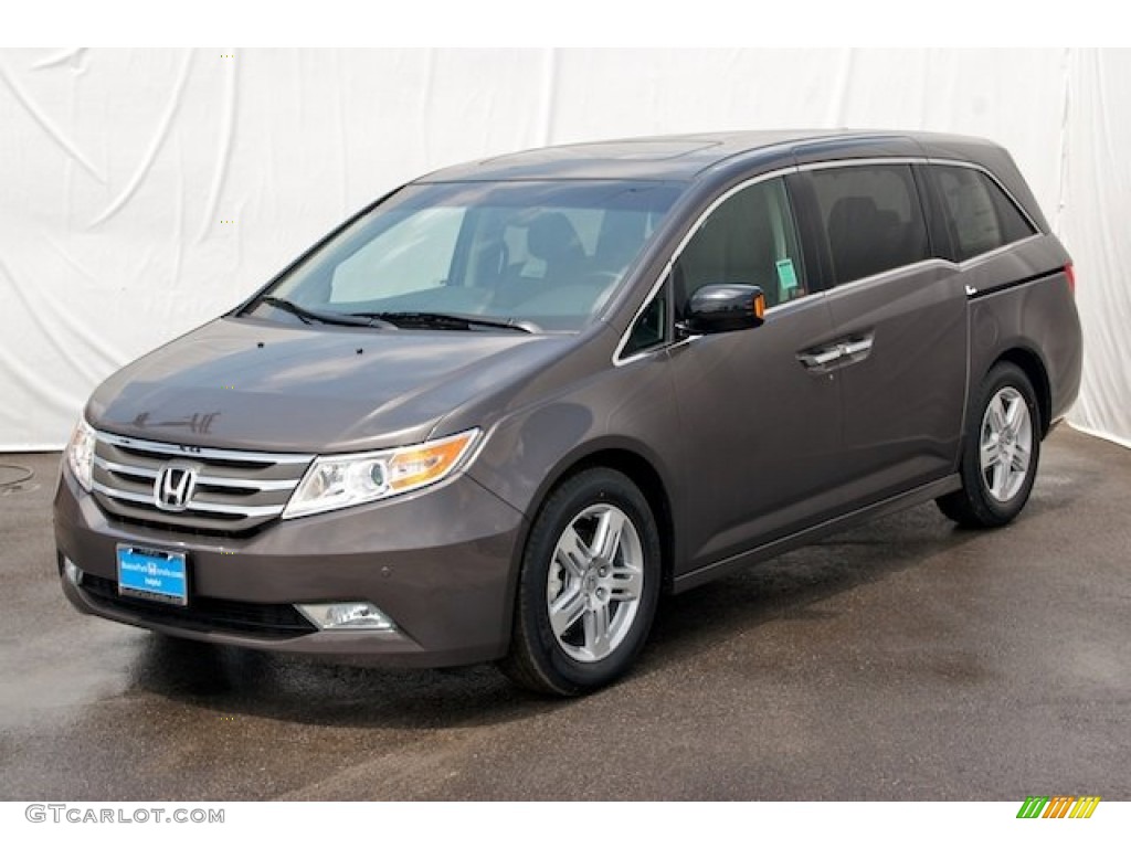 2013 Odyssey Touring Elite - Smokey Topaz Metallic / Truffle photo #3