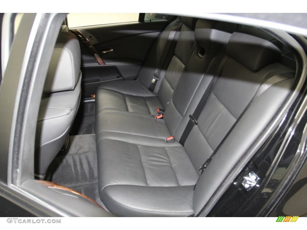 2007 BMW 5 Series 525i Sedan Rear Seat Photo #78065304
