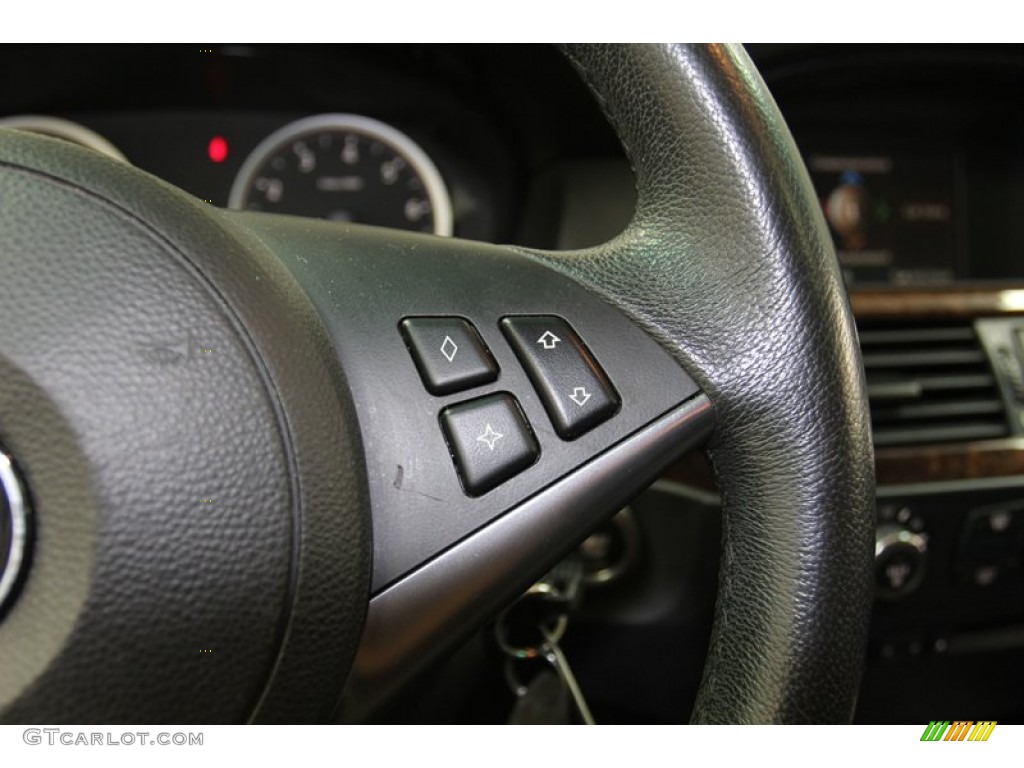 2007 BMW 5 Series 525i Sedan Controls Photo #78065437