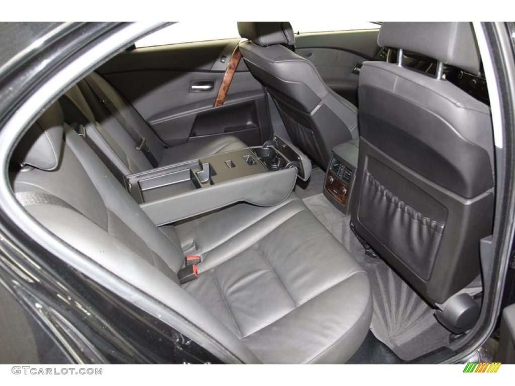 2007 BMW 5 Series 525i Sedan Rear Seat Photo #78065529