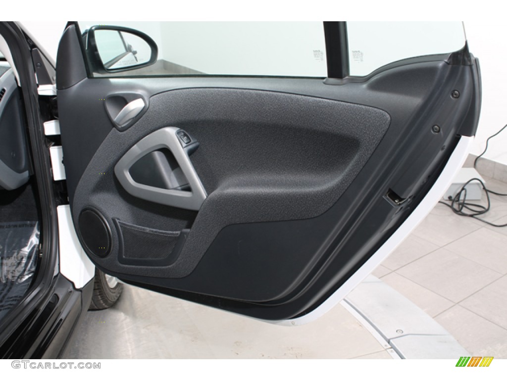 2010 Smart fortwo passion cabriolet design Black Door Panel Photo #78065919