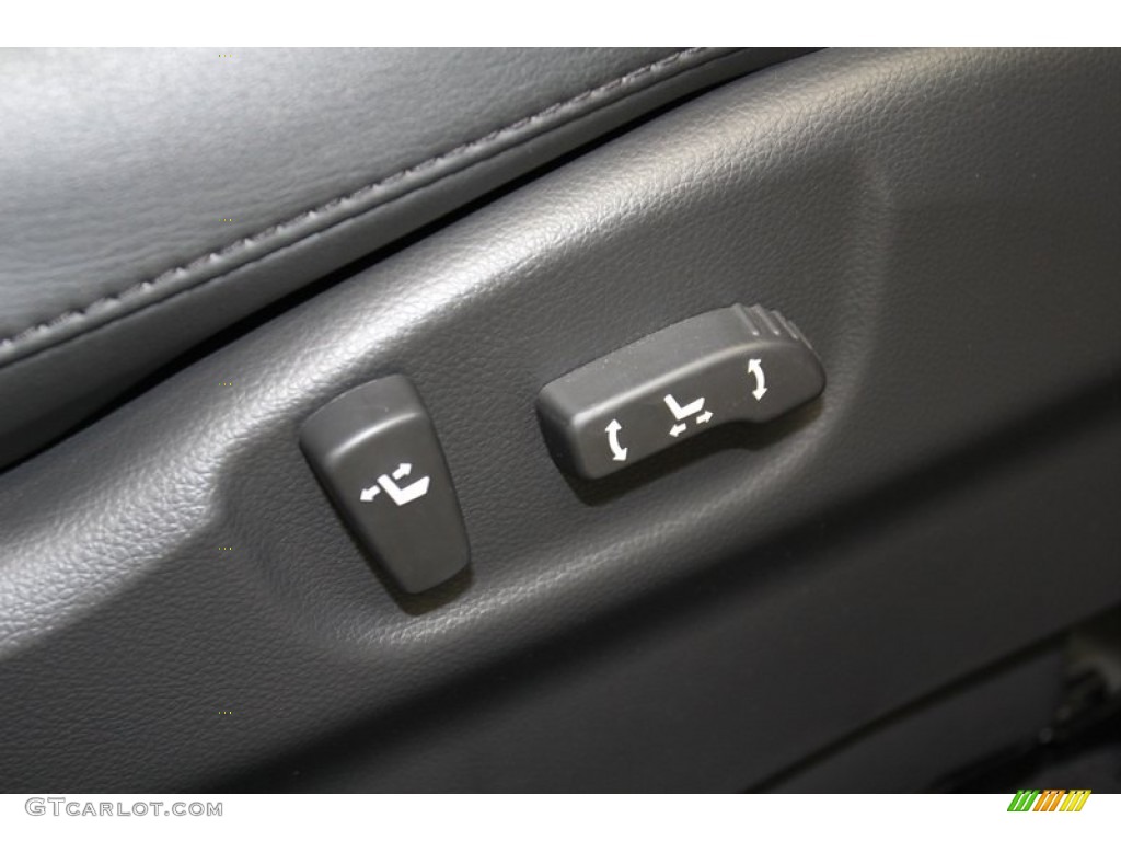 2006 Infiniti FX 35 Controls Photo #78066030