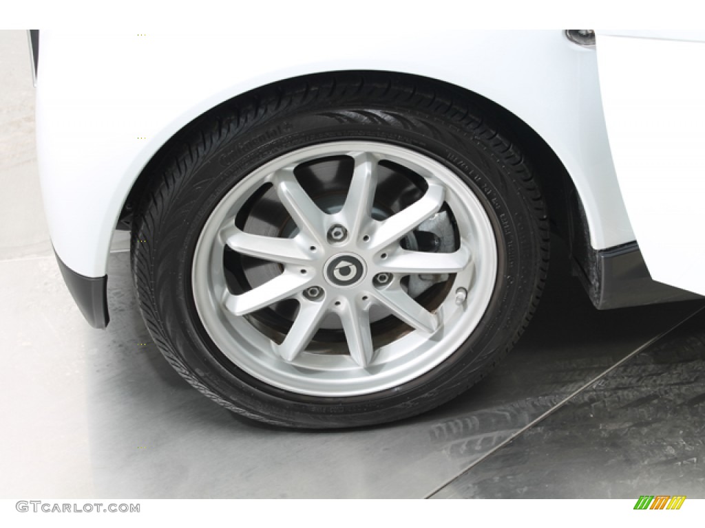 2010 Smart fortwo passion cabriolet Wheel Photo #78066147