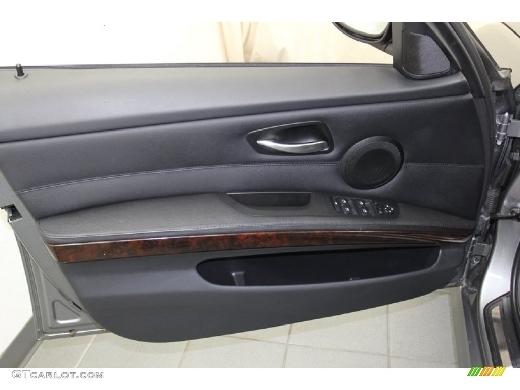 2011 BMW 3 Series 328i Sedan Black Door Panel Photo #78067419