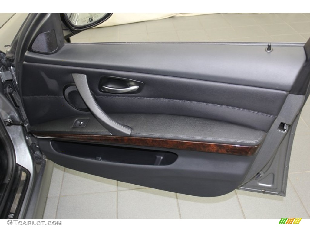 2011 BMW 3 Series 328i Sedan Black Door Panel Photo #78067608
