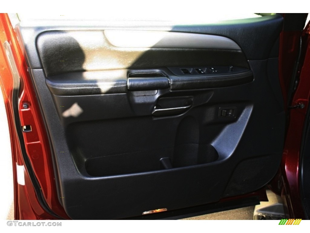 2010 Armada SE 4WD - Tuscan Sun Red Pearl / Charcoal photo #22