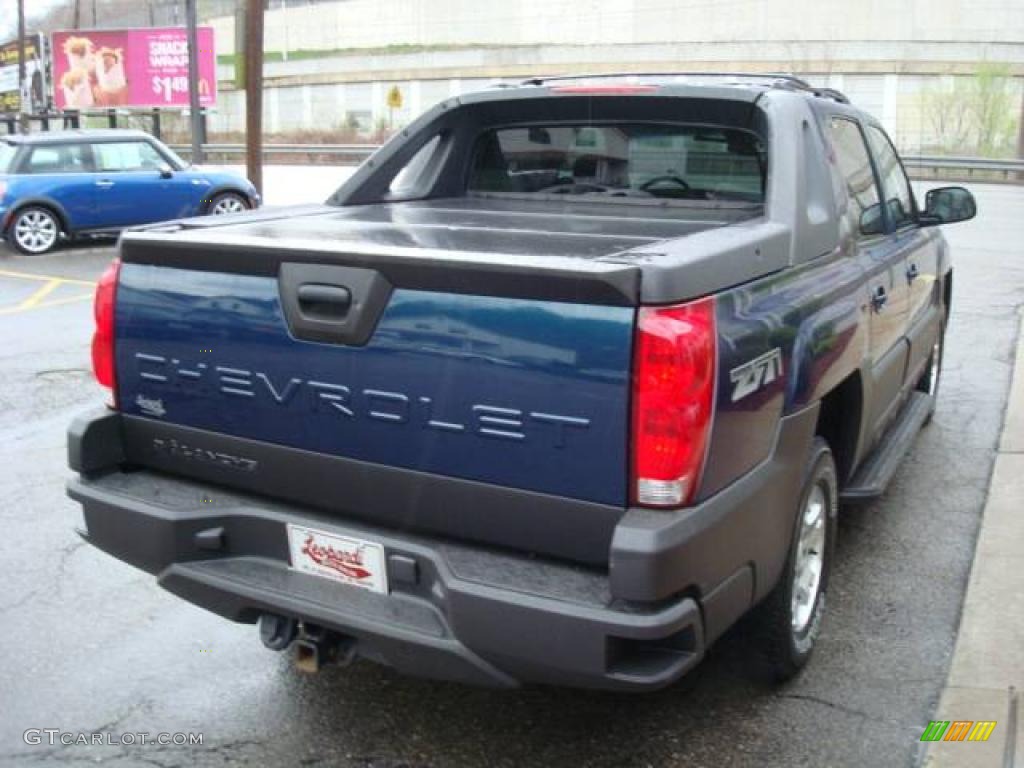 2005 Avalanche Z71 4x4 - Bermuda Blue Metallic / Gray/Dark Charcoal photo #4