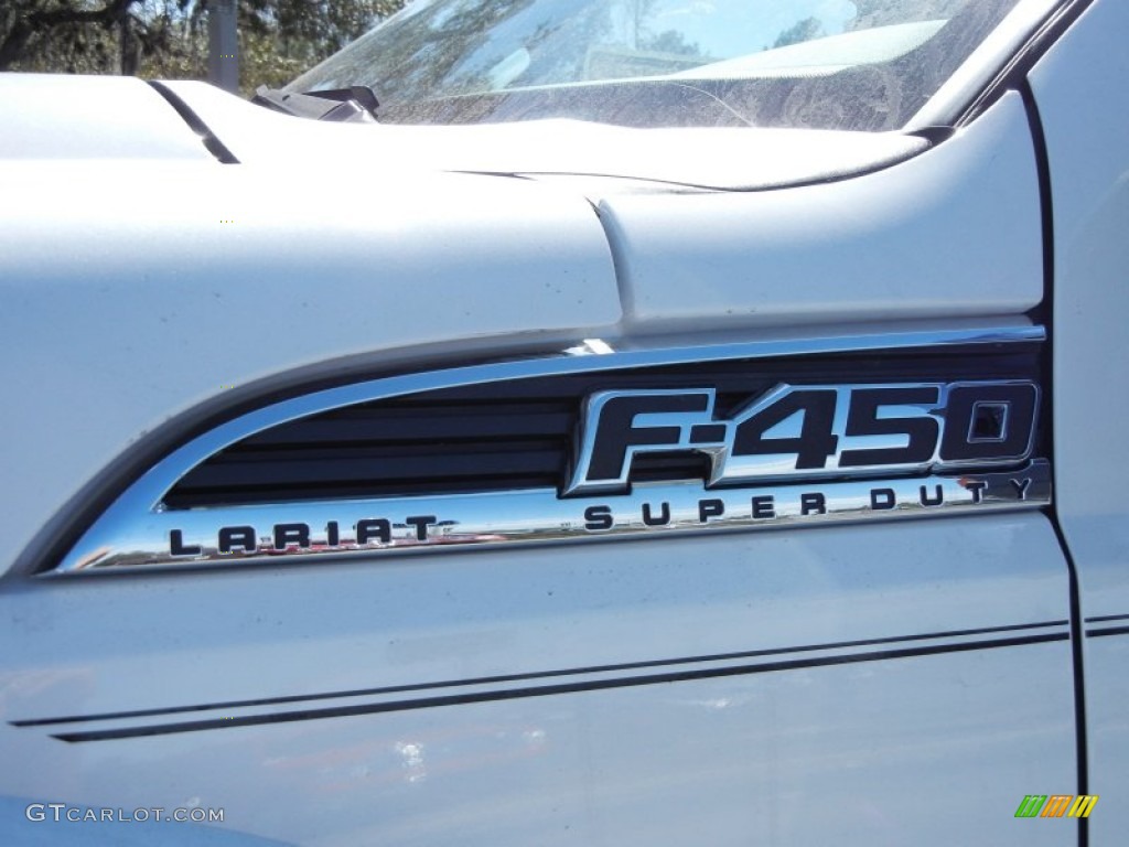 2013 F450 Super Duty Lariat Crew Cab 4x4 - White Platinum / Black photo #5