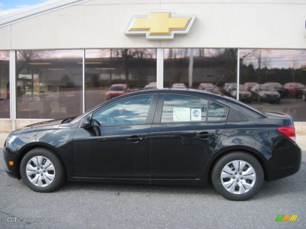 2013 Cruze LS - Black Granite Metallic / Jet Black/Medium Titanium photo #1