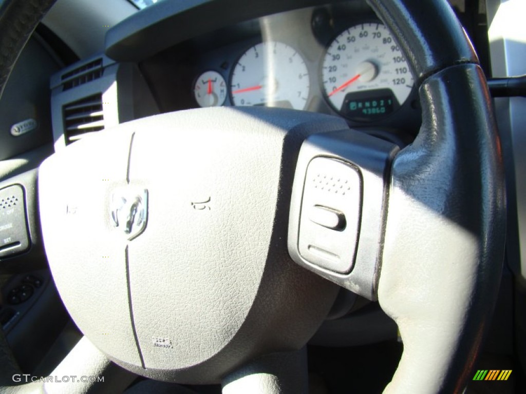 2006 Ram 1500 Laramie Quad Cab - Bright White / Medium Slate Gray photo #19