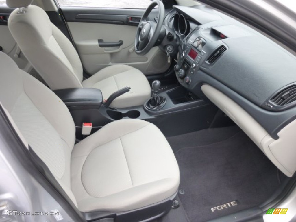 Stone Interior 2010 Kia Forte LX Photo #78080729