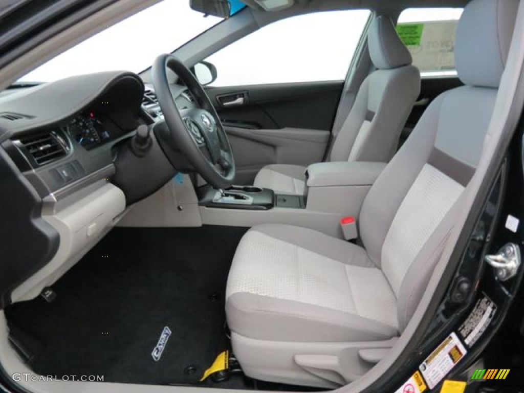 2013 Camry LE - Cosmic Gray Metallic / Ash photo #8