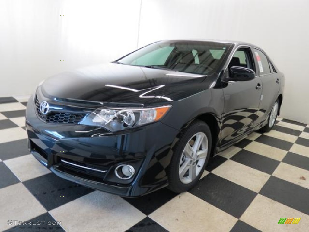 2013 Camry SE - Cosmic Gray Metallic / Black photo #3