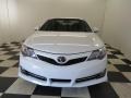 Super White - Camry SE Photo No. 2