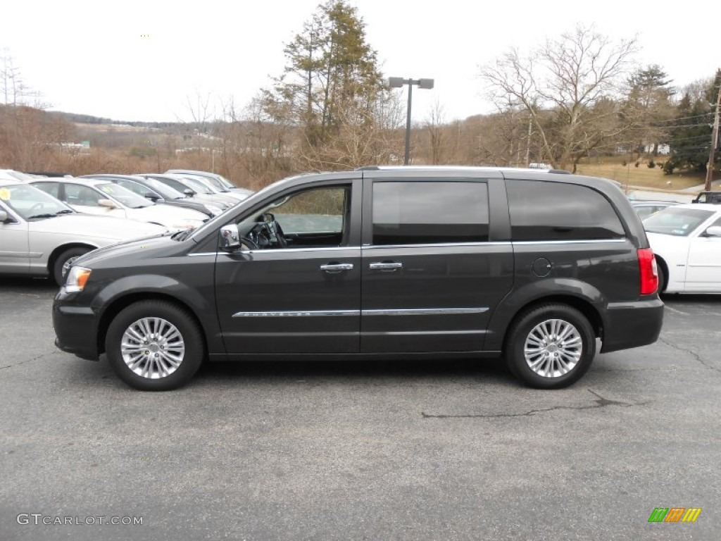 Dark Charcoal Pearl 2012 Chrysler Town & Country Limited Exterior Photo #78083152
