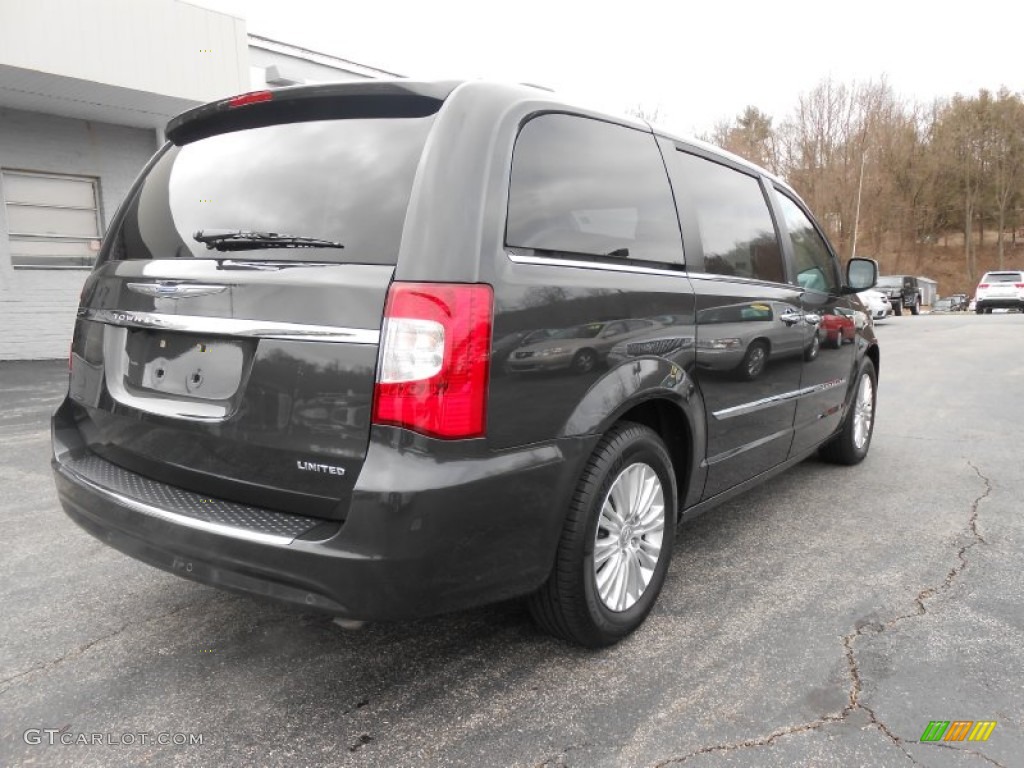 2012 Town & Country Limited - Dark Charcoal Pearl / Black/Light Graystone photo #7