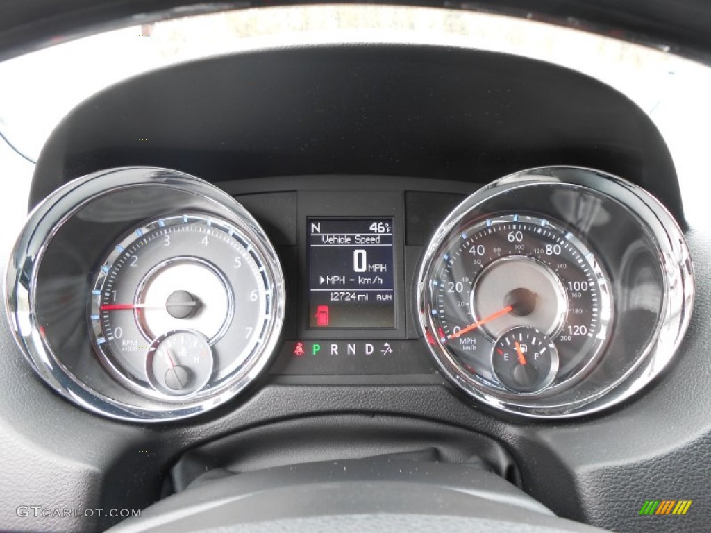 2012 Chrysler Town & Country Limited Gauges Photo #78083740