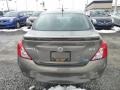 Titanium - Versa 1.6 SV Sedan Photo No. 6