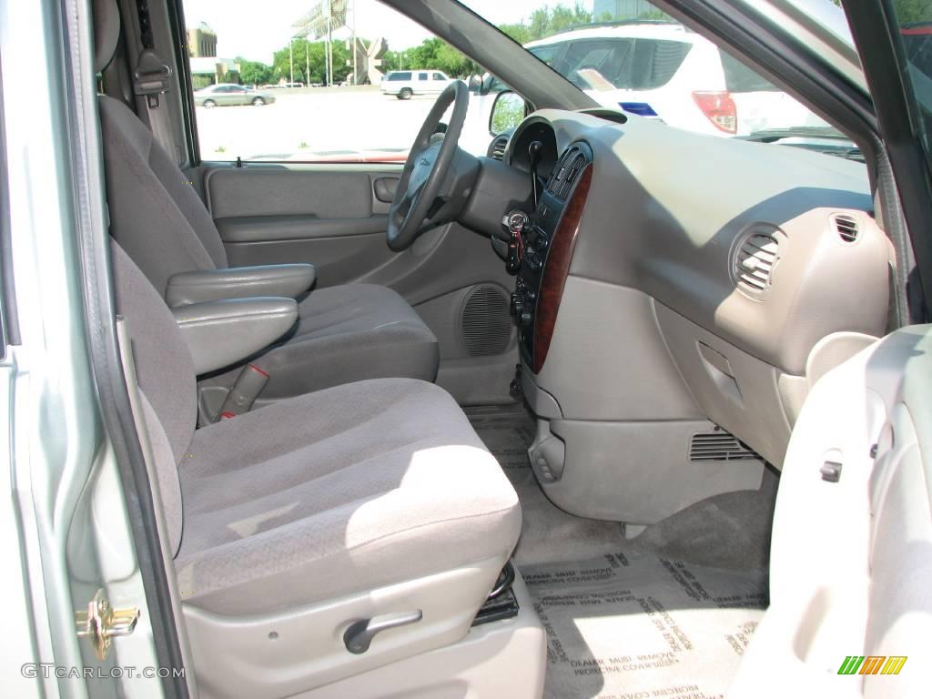 2003 Town & Country LX - Satin Jade Pearl / Taupe photo #10