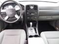 2006 Stone White Chrysler 300   photo #21