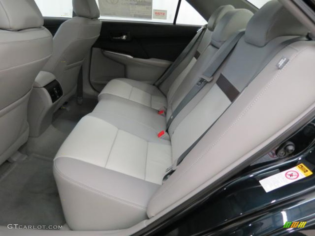 2013 Camry XLE - Cosmic Gray Metallic / Ash photo #6