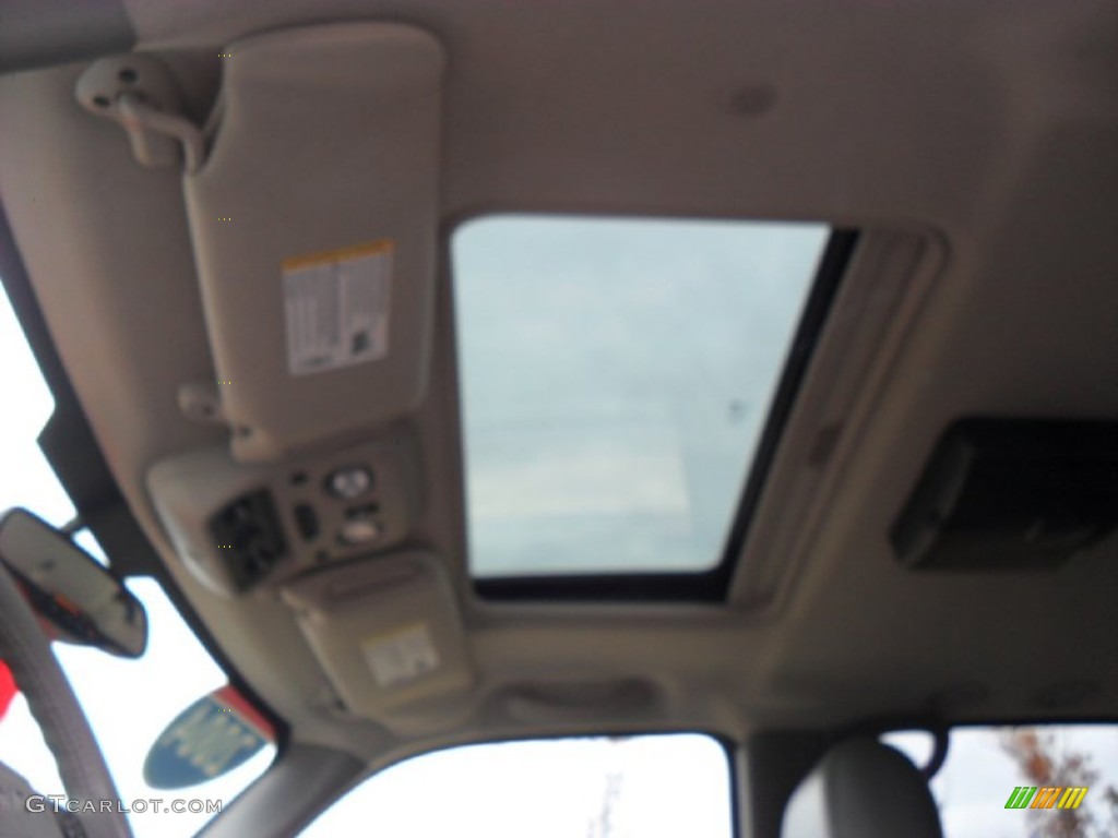 2004 Yukon XL Denali AWD - Silver Birch Metallic / Stone Gray photo #10