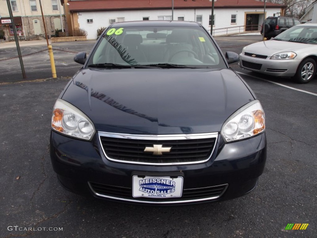 2006 Malibu LT Sedan - Dark Blue Metallic / Titanium Gray photo #3