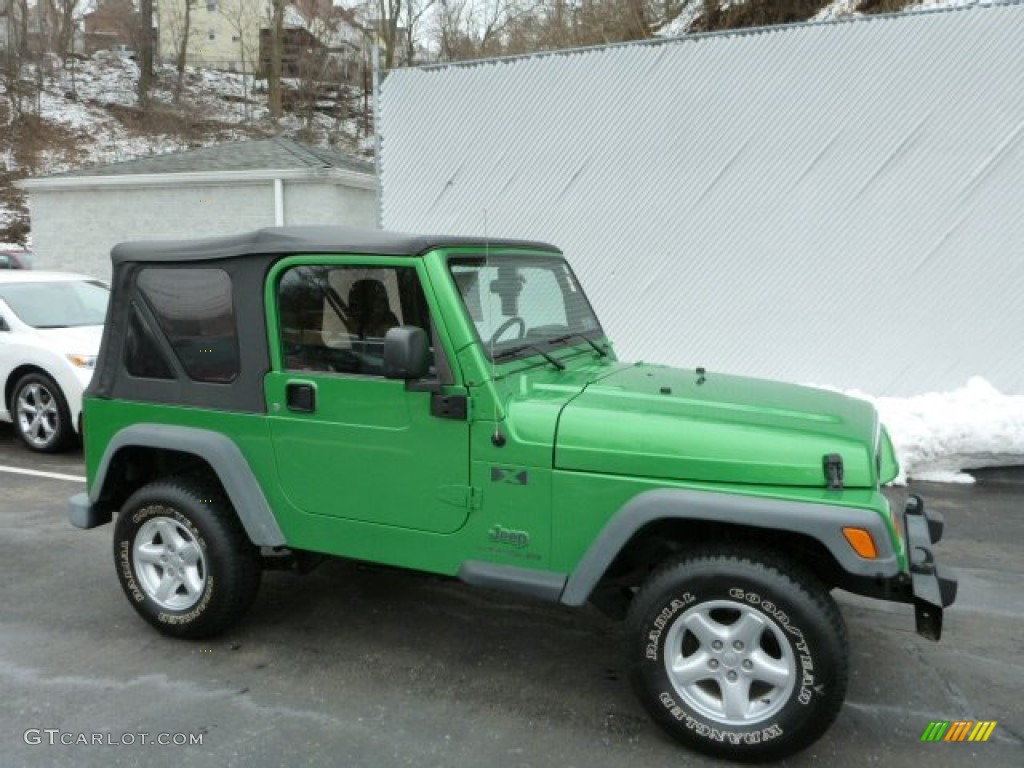 2005 Wrangler X 4x4 - Electric Lime Green Pearl / Dark Slate Gray photo #1