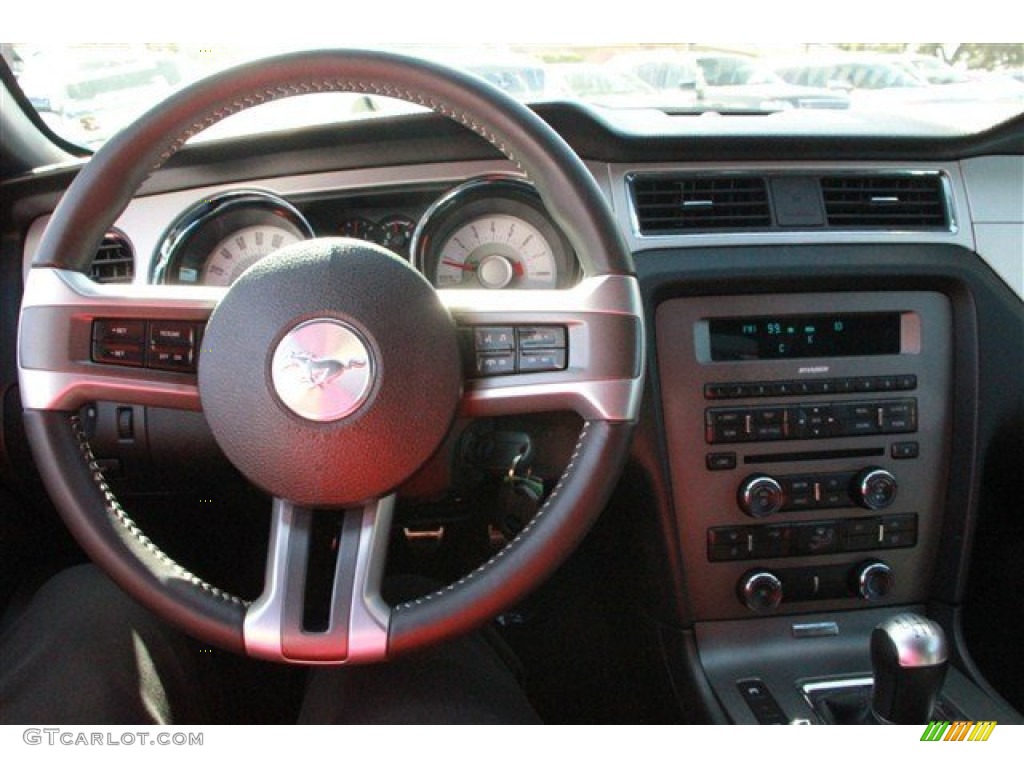2011 Ford Mustang GT Premium Coupe Charcoal Black Steering Wheel Photo #78090007