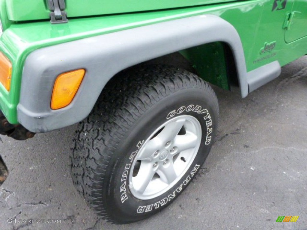 2005 Wrangler X 4x4 - Electric Lime Green Pearl / Dark Slate Gray photo #8