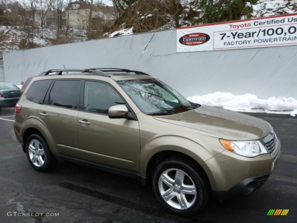 2009 Forester 2.5 X Premium - Topaz Gold Metallic / Black photo #1