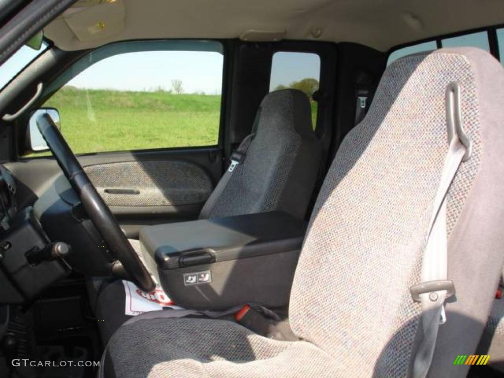 2002 Ram 3500 Sport 4x4 - Black / Agate photo #3