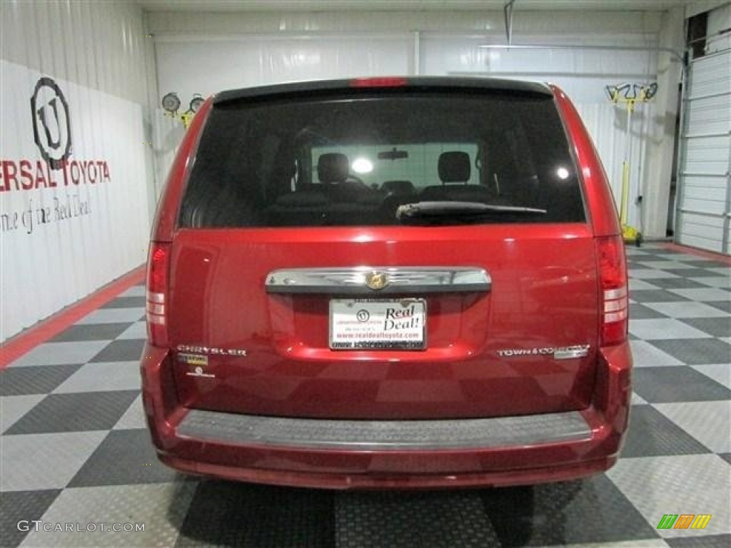 2009 Town & Country LX - Deep Crimson Crystal Pearl / Medium Slate Gray/Light Shale photo #6